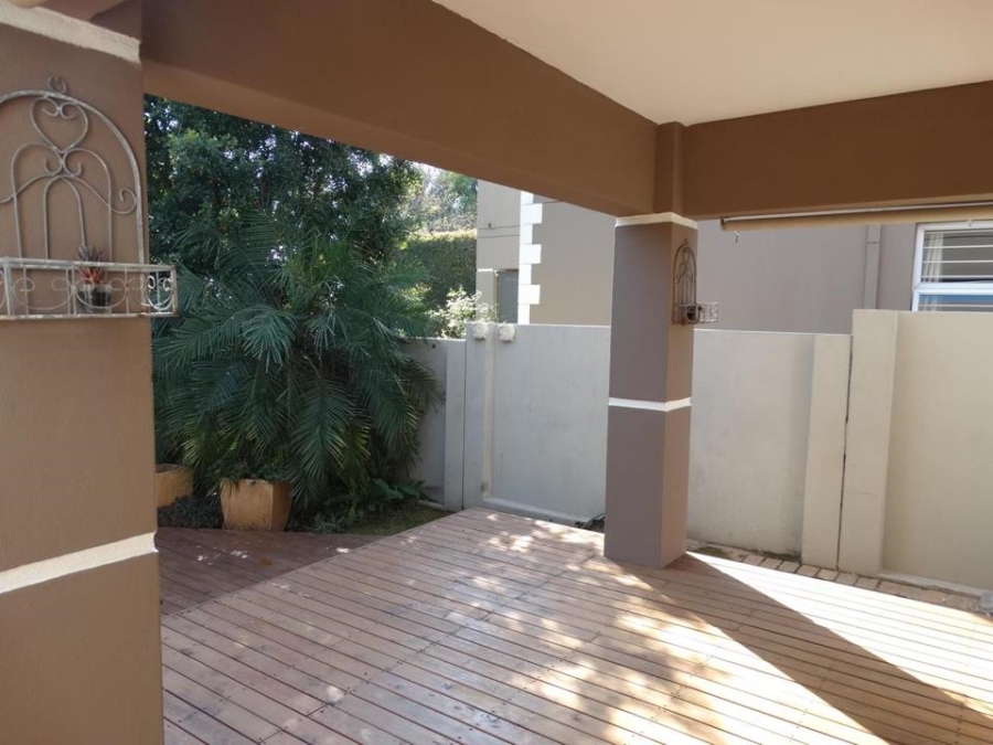 To Let 3 Bedroom Property for Rent in Magaliessig Gauteng