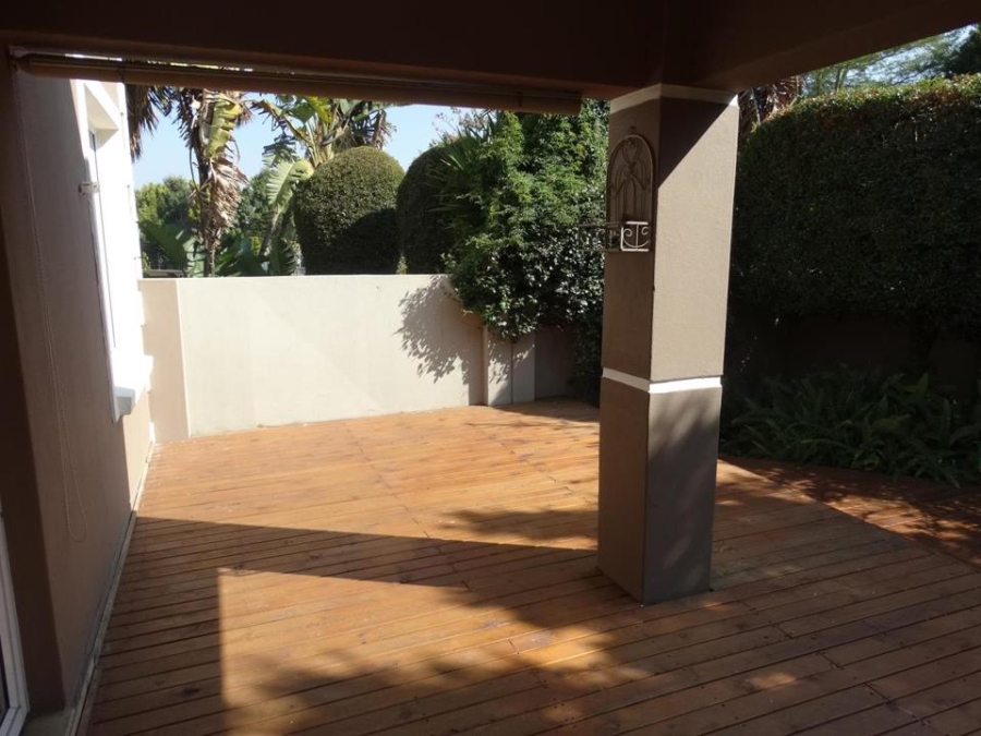 To Let 3 Bedroom Property for Rent in Magaliessig Gauteng