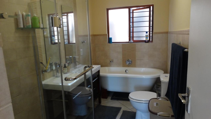 To Let 3 Bedroom Property for Rent in Summerset Gauteng