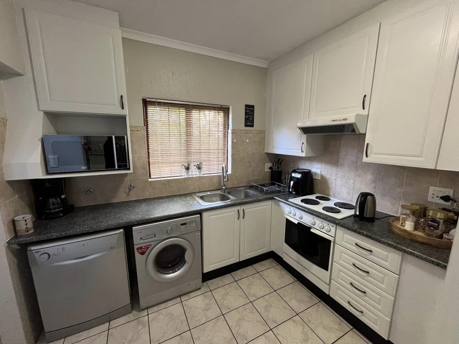 2 Bedroom Property for Sale in Douglasdale Gauteng