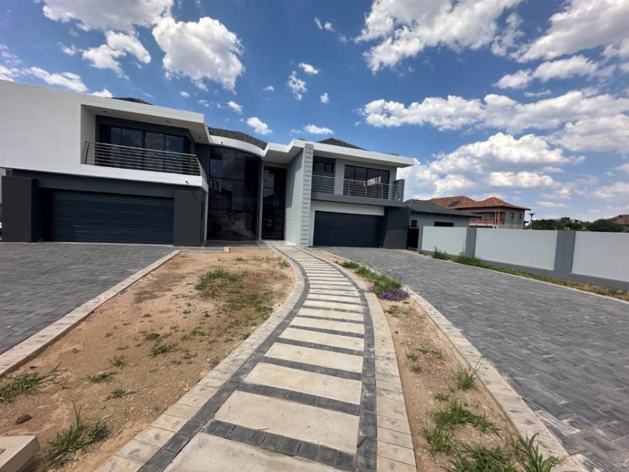 6 Bedroom Property for Sale in Savannah Country Estate Gauteng