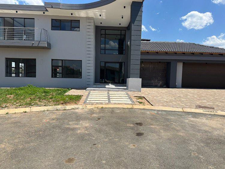 6 Bedroom Property for Sale in Savannah Country Estate Gauteng