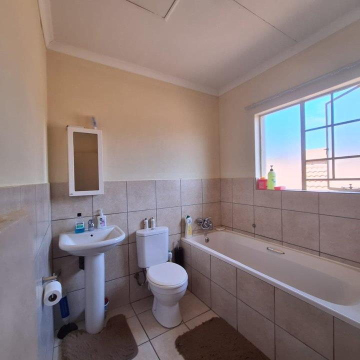 3 Bedroom Property for Sale in Hazeldean Gauteng