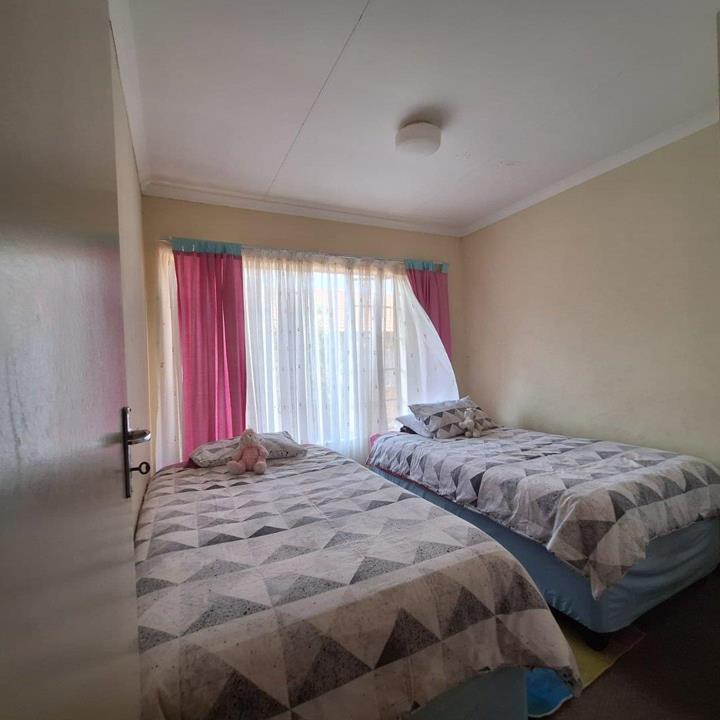 3 Bedroom Property for Sale in Hazeldean Gauteng