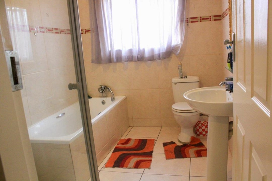 To Let 3 Bedroom Property for Rent in Willow Acres Gauteng