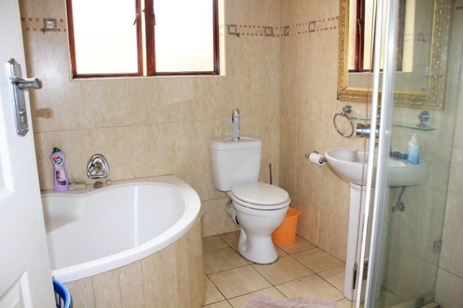 To Let 3 Bedroom Property for Rent in Willow Acres Gauteng