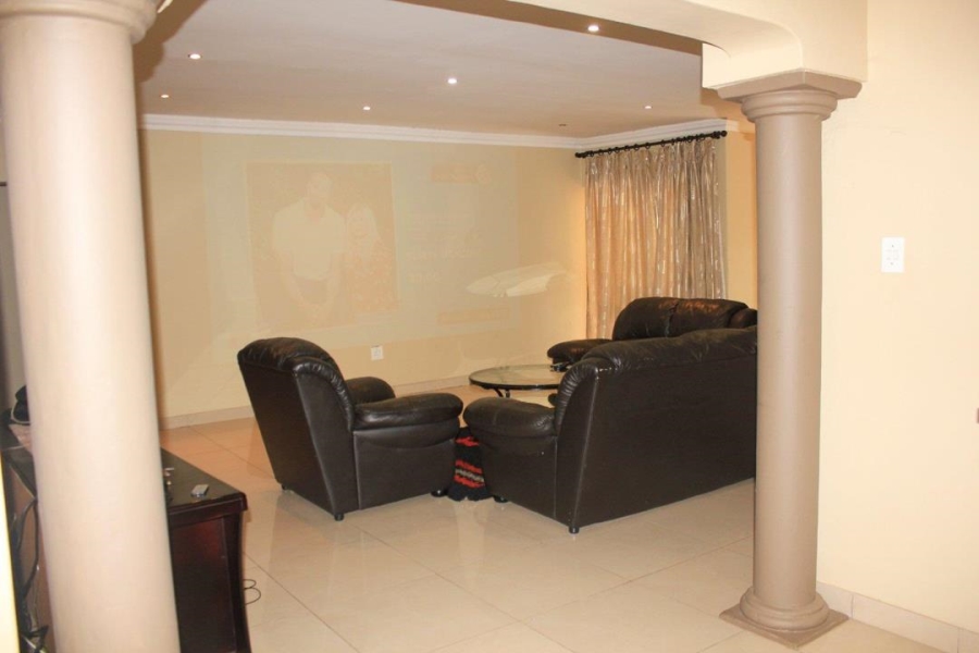 To Let 3 Bedroom Property for Rent in Willow Acres Gauteng