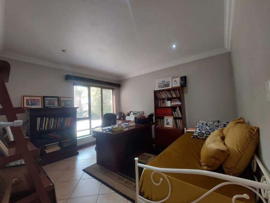 To Let 4 Bedroom Property for Rent in Willow Acres Gauteng