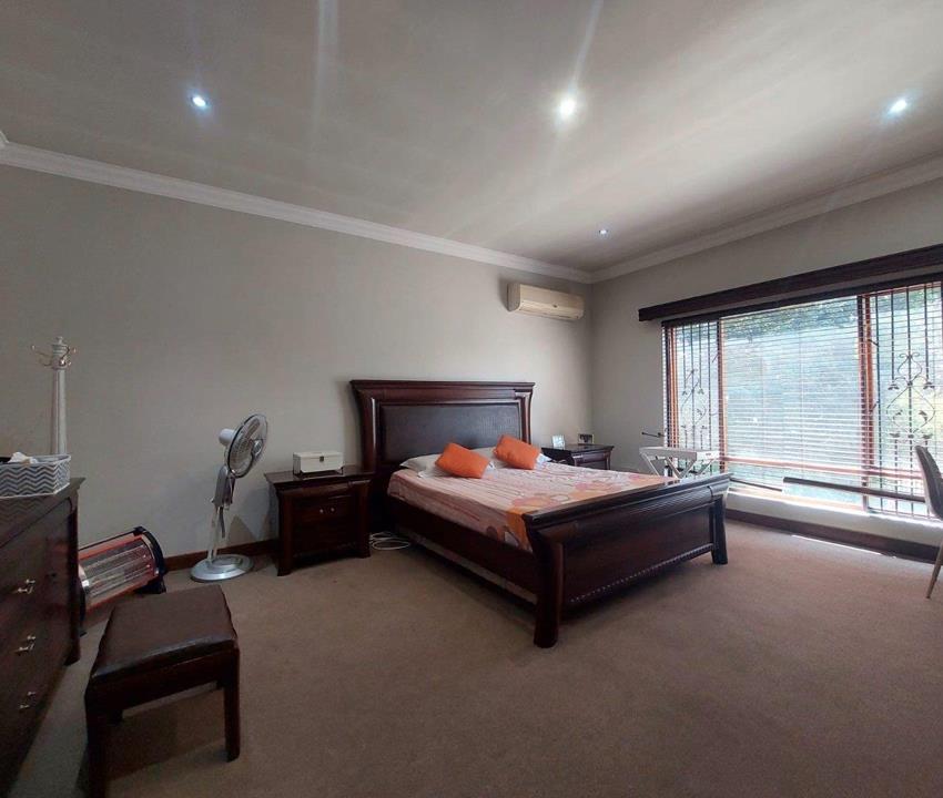 To Let 4 Bedroom Property for Rent in Willow Acres Gauteng