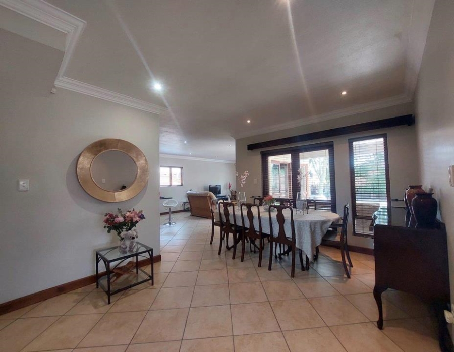 To Let 4 Bedroom Property for Rent in Willow Acres Gauteng