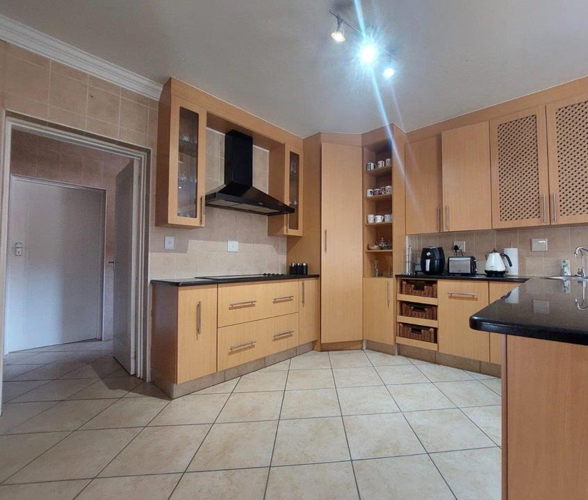 To Let 4 Bedroom Property for Rent in Willow Acres Gauteng