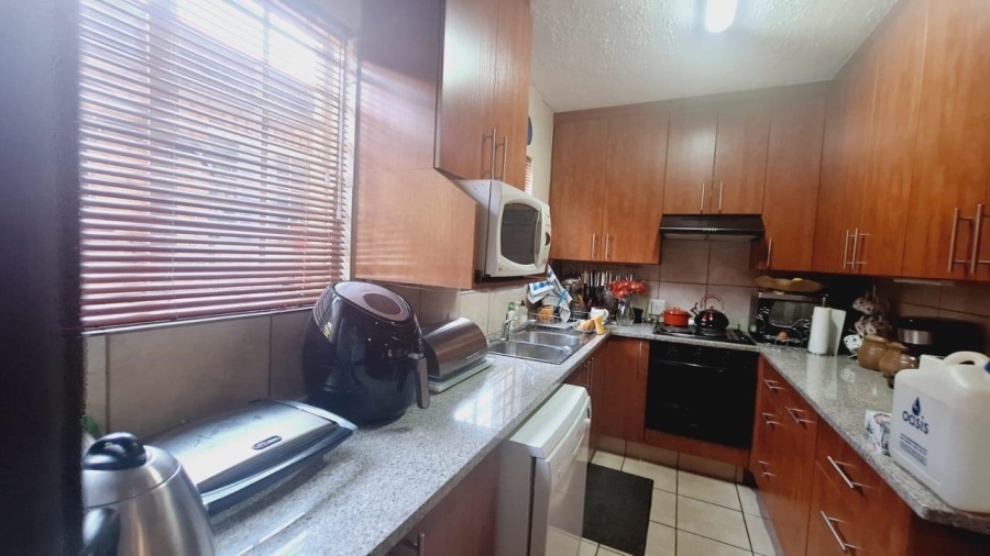 3 Bedroom Property for Sale in Hazeldean Gauteng