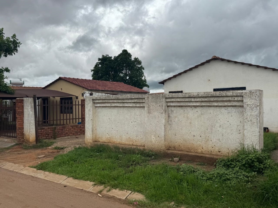 2 Bedroom Property for Sale in Soshanguve South Gauteng