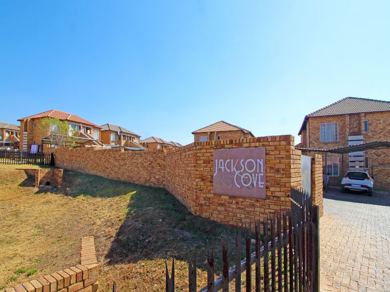 2 Bedroom Property for Sale in Elandspark Gauteng