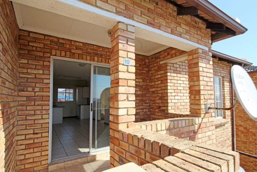 2 Bedroom Property for Sale in Elandspark Gauteng