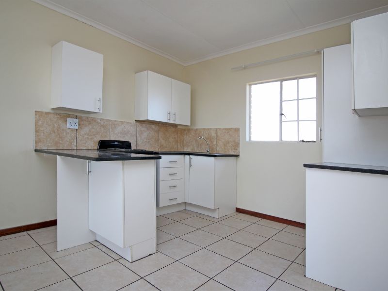 2 Bedroom Property for Sale in Elandspark Gauteng