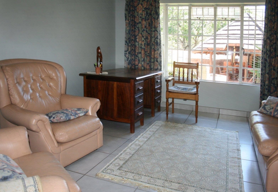 5 Bedroom Property for Sale in Erasmuskloof Gauteng