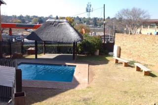 2 Bedroom Property for Sale in Buccleuch Gauteng