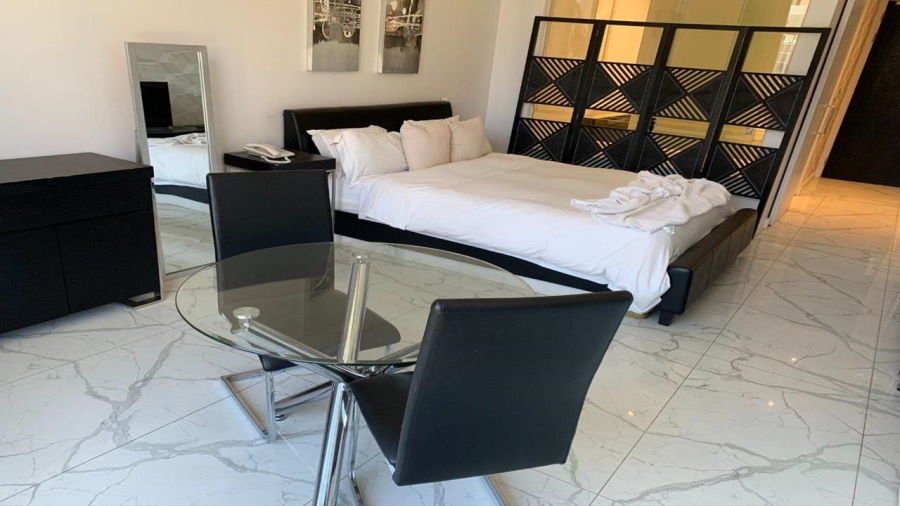 1 Bedroom Property for Sale in Sandton Central Gauteng