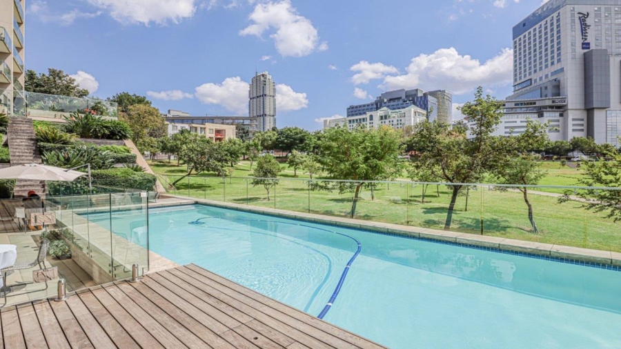 2 Bedroom Property for Sale in Sandton Central Gauteng