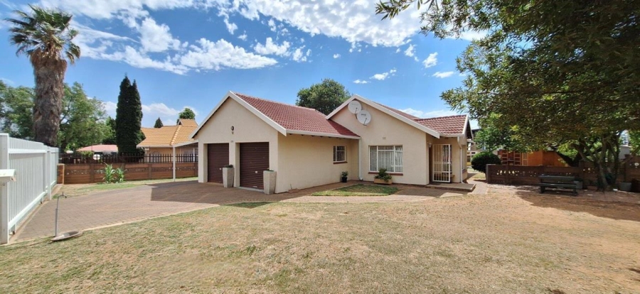 3 Bedroom Property for Sale in Ferryvale Gauteng