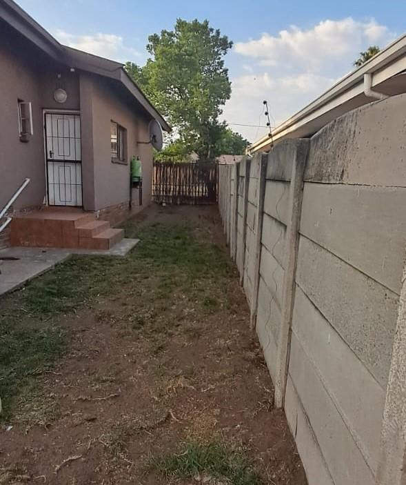 3 Bedroom Property for Sale in Noycedale Gauteng