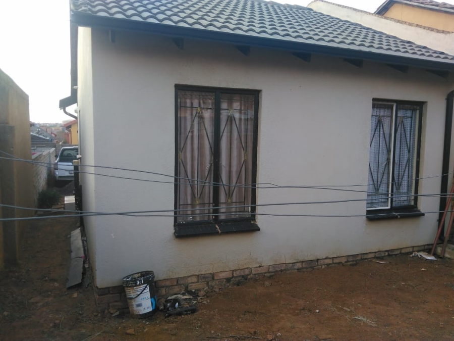 To Let 2 Bedroom Property for Rent in Soshanguve VV Gauteng