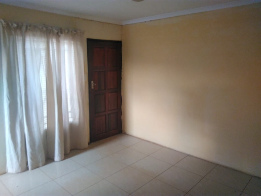 To Let 2 Bedroom Property for Rent in Soshanguve VV Gauteng