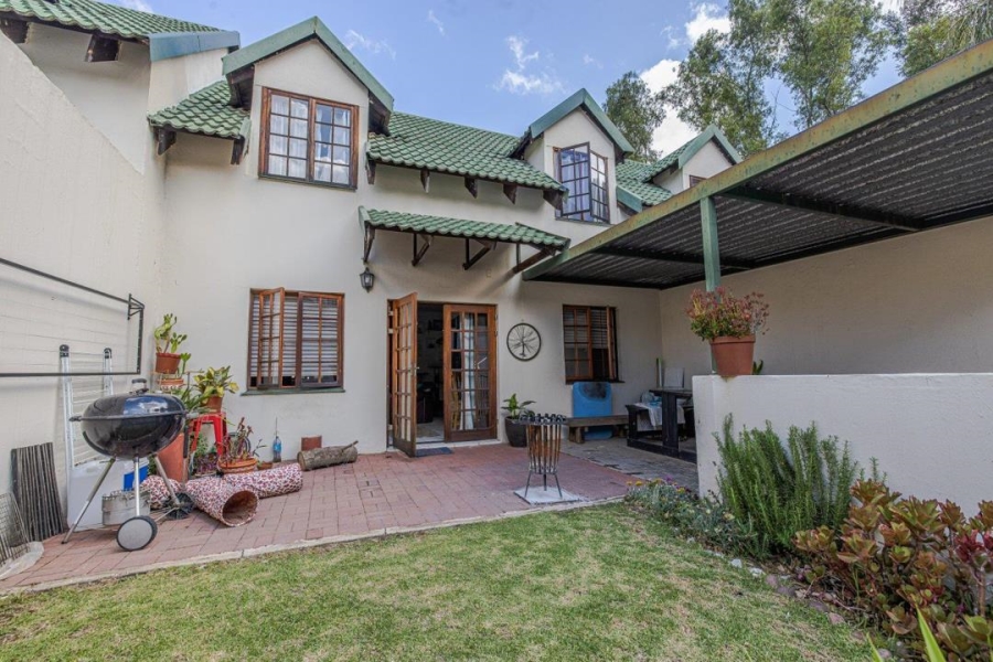 3 Bedroom Property for Sale in Halfway Gardens Gauteng