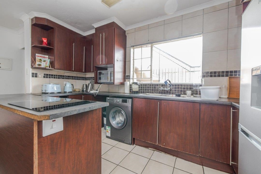 3 Bedroom Property for Sale in Halfway Gardens Gauteng