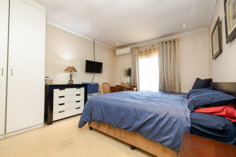 3 Bedroom Property for Sale in Halfway Gardens Gauteng