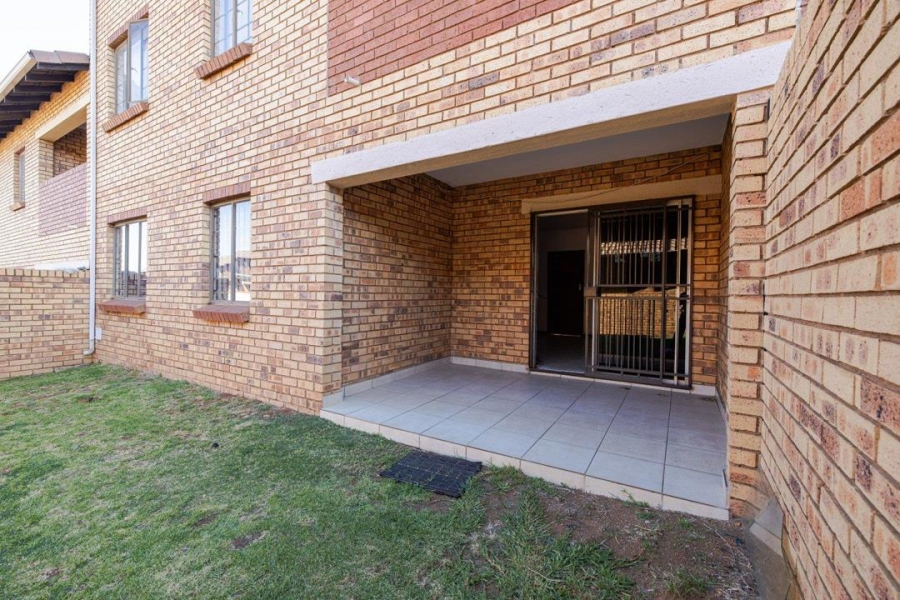 2 Bedroom Property for Sale in Sagewood Gauteng