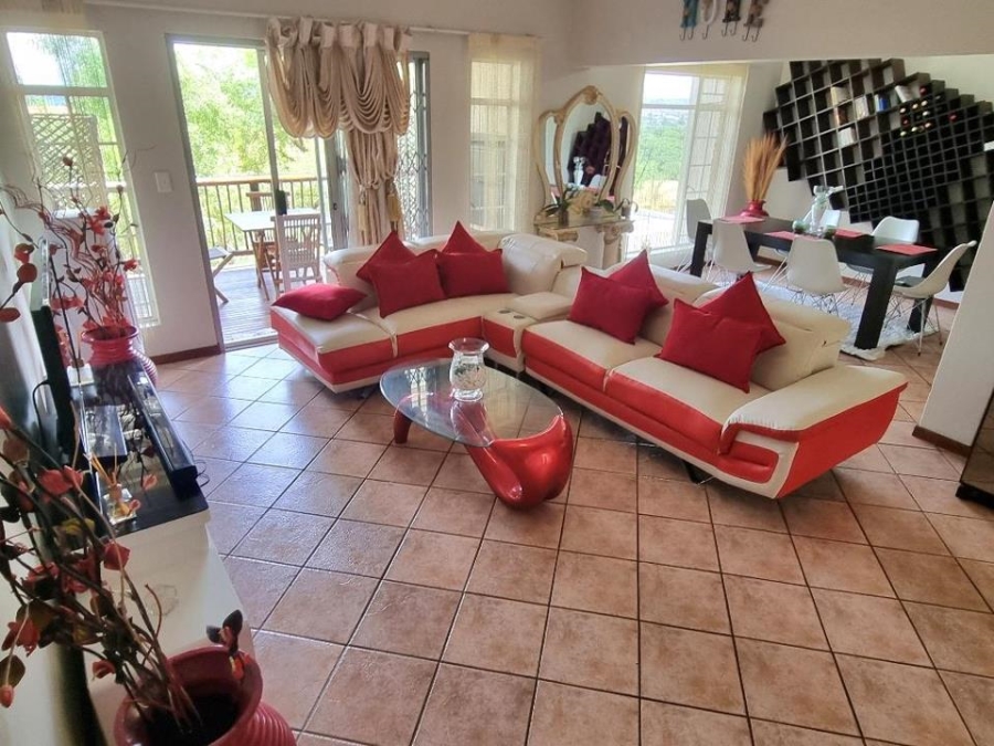 3 Bedroom Property for Sale in La Montagne Gauteng