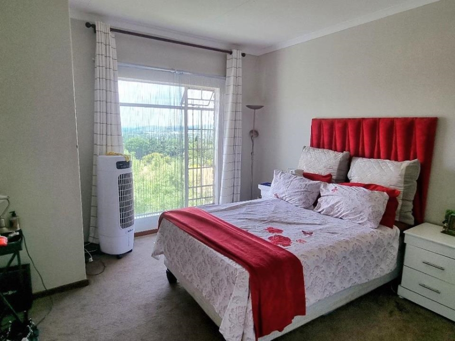 3 Bedroom Property for Sale in La Montagne Gauteng