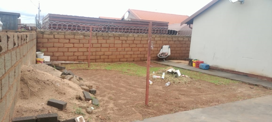 2 Bedroom Property for Sale in Soshanguve XX Gauteng