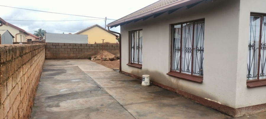 2 Bedroom Property for Sale in Soshanguve XX Gauteng