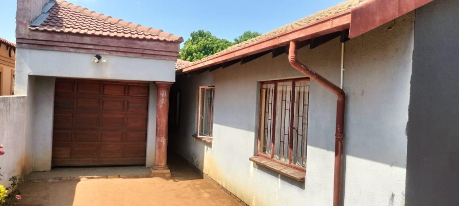 3 Bedroom Property for Sale in Soshanguve XX Gauteng