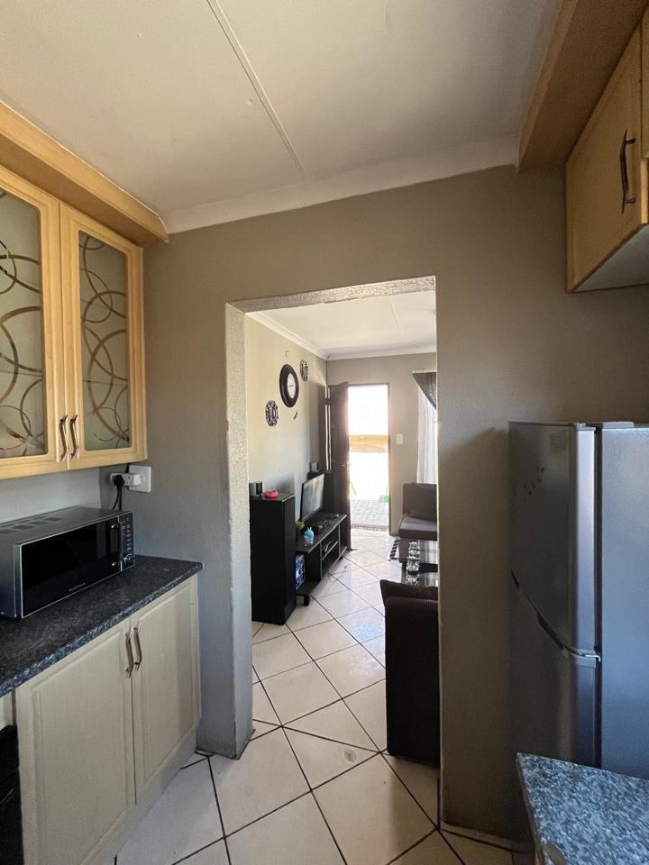 2 Bedroom Property for Sale in Soshanguve VV Gauteng