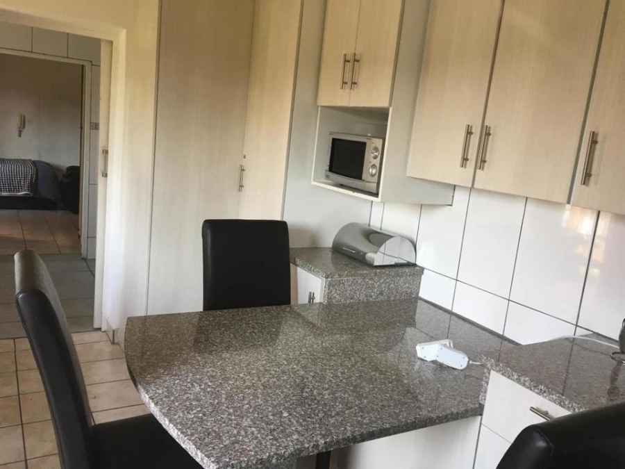 To Let 1 Bedroom Property for Rent in Montroux Gauteng