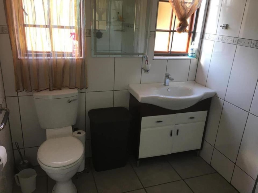 To Let 1 Bedroom Property for Rent in Montroux Gauteng