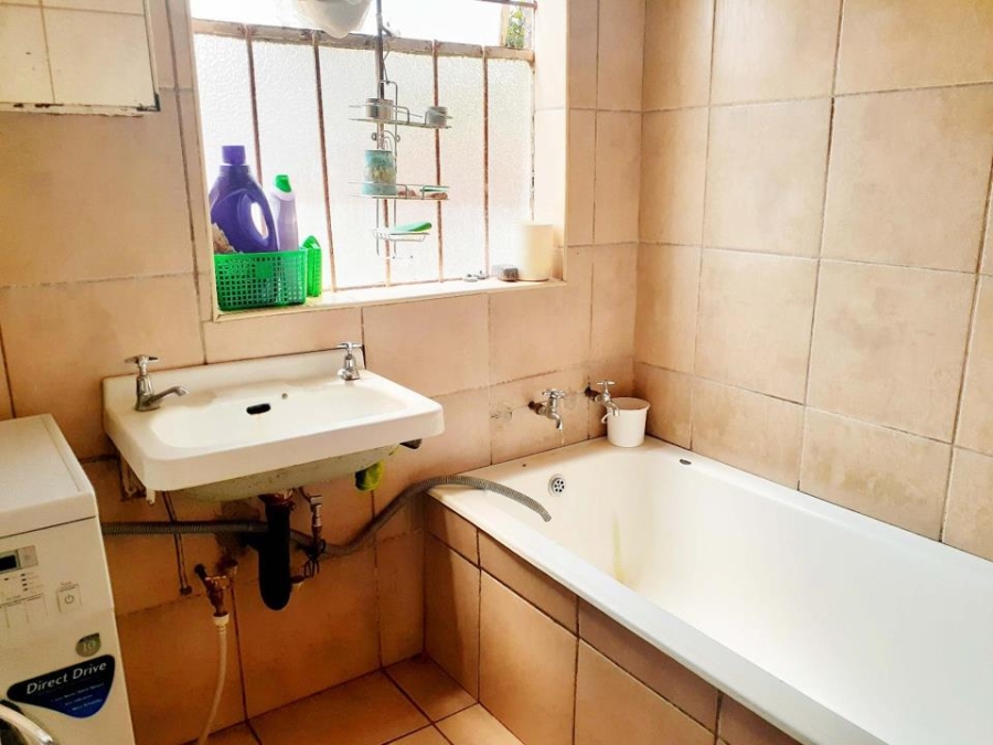 2 Bedroom Property for Sale in Kempton Park Central Gauteng