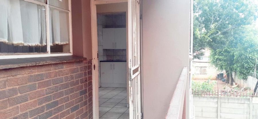 2 Bedroom Property for Sale in Kempton Park Central Gauteng