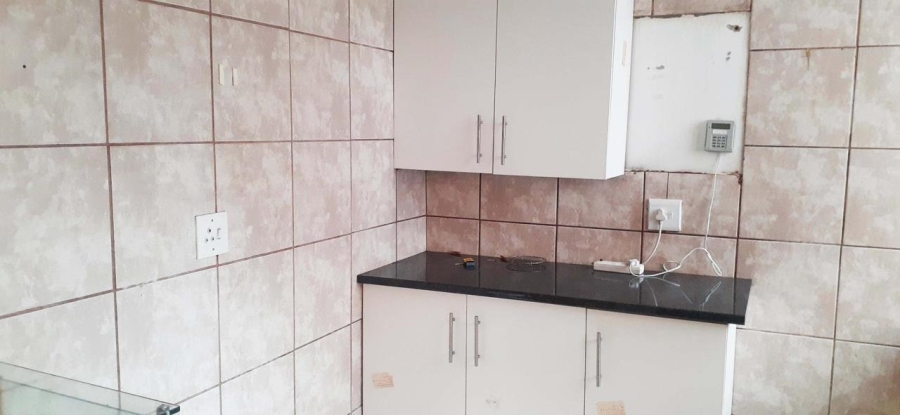 2 Bedroom Property for Sale in Kempton Park Central Gauteng