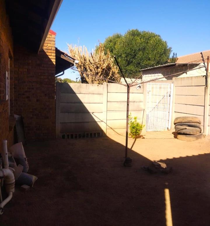 3 Bedroom Property for Sale in Norkem Park Gauteng