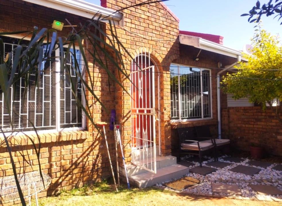 3 Bedroom Property for Sale in Norkem Park Gauteng