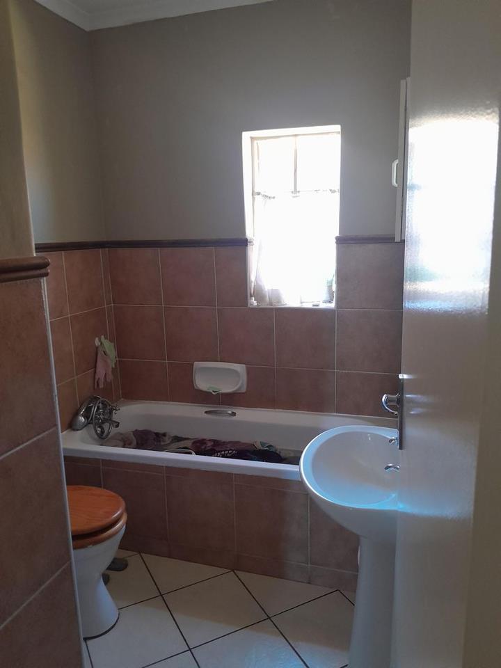 2 Bedroom Property for Sale in Mooikloof Ridge Gauteng