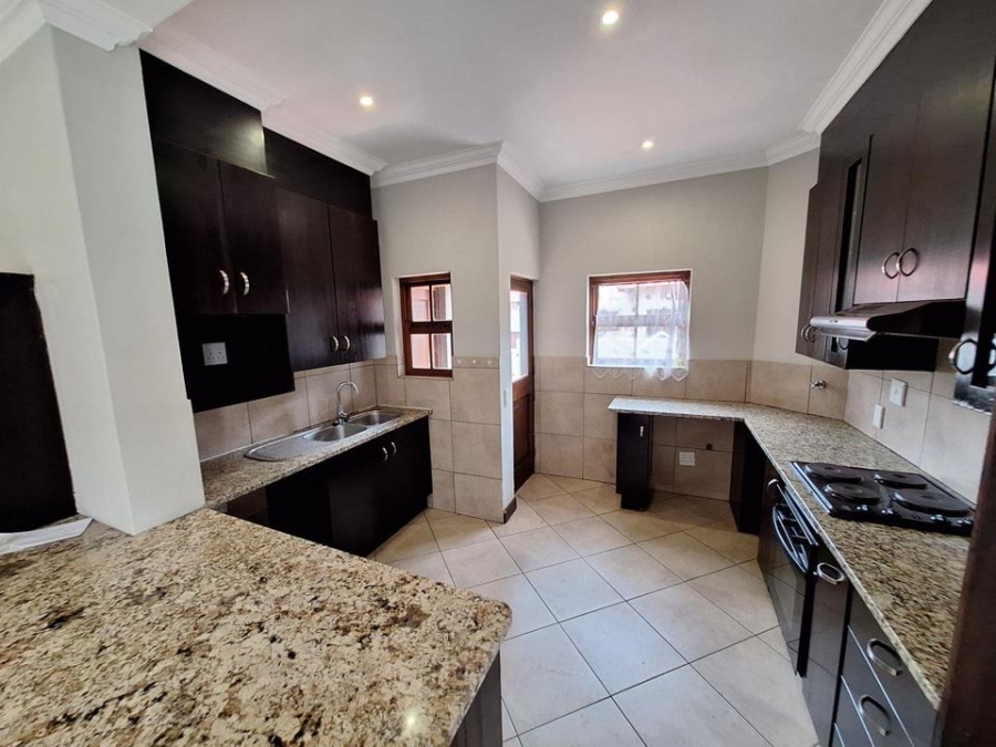 3 Bedroom Property for Sale in Six Fountains Residential Estate Gauteng