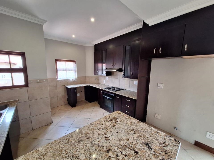 3 Bedroom Property for Sale in Six Fountains Residential Estate Gauteng