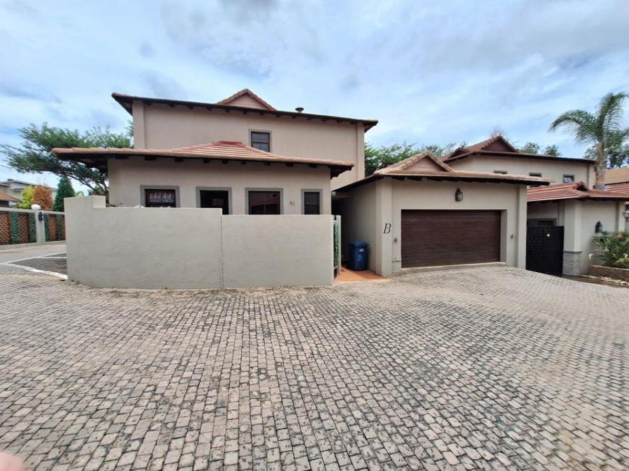 3 Bedroom Property for Sale in Six Fountains Residential Estate Gauteng