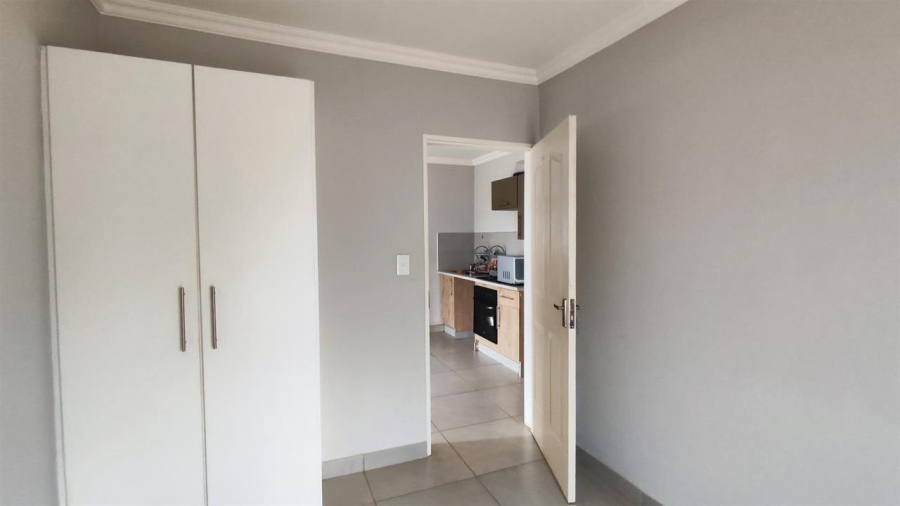 3 Bedroom Property for Sale in Daggafontein Gauteng